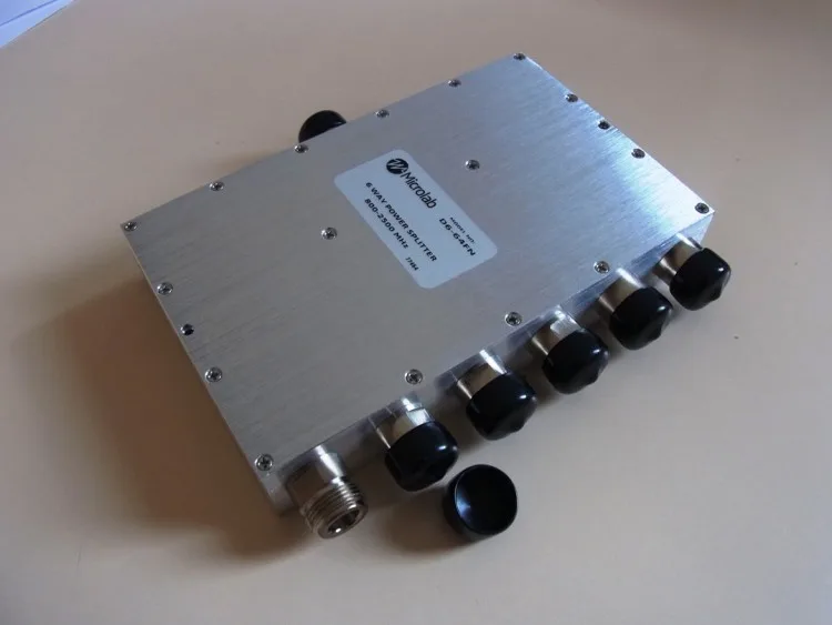 Divisor Wilkinson compacto de 6 vías 800-2500 MHz